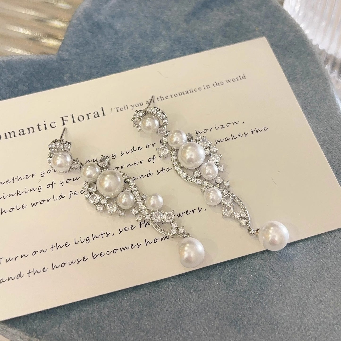 Zircon Pearl Luxury Earring