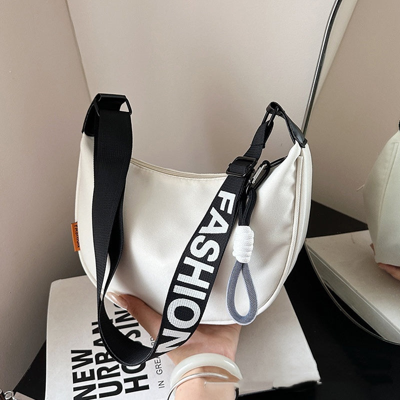 Women's Casual And Lightweight Large Capacity Shoulder Messenger Bag